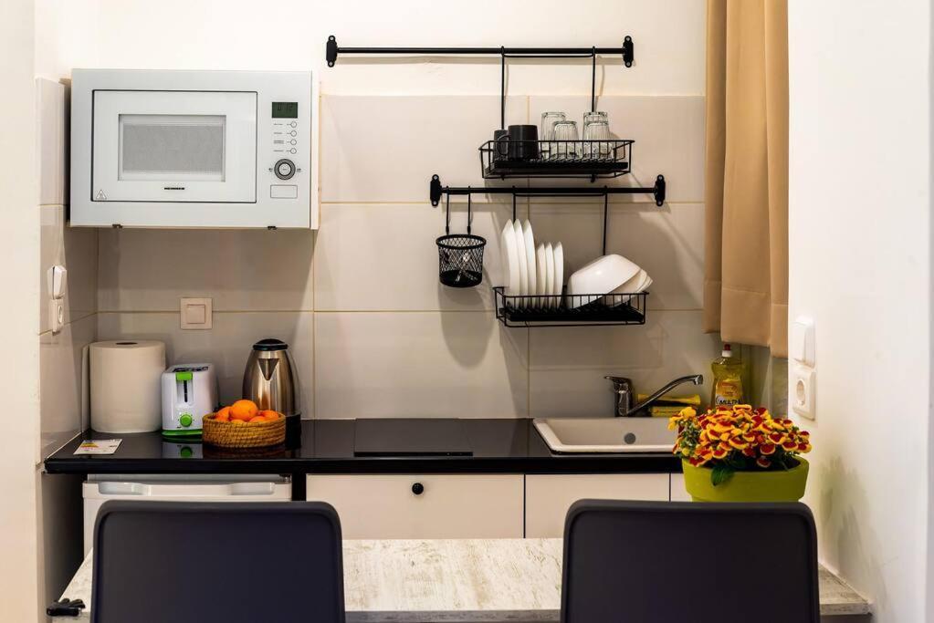 Apartment Acropolis Explorer By Wehost Athen